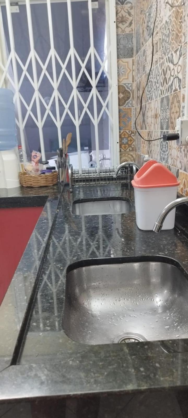 Hostel Em Brusque - Para Quem Busca Economia - Otima Localizacao Екстер'єр фото
