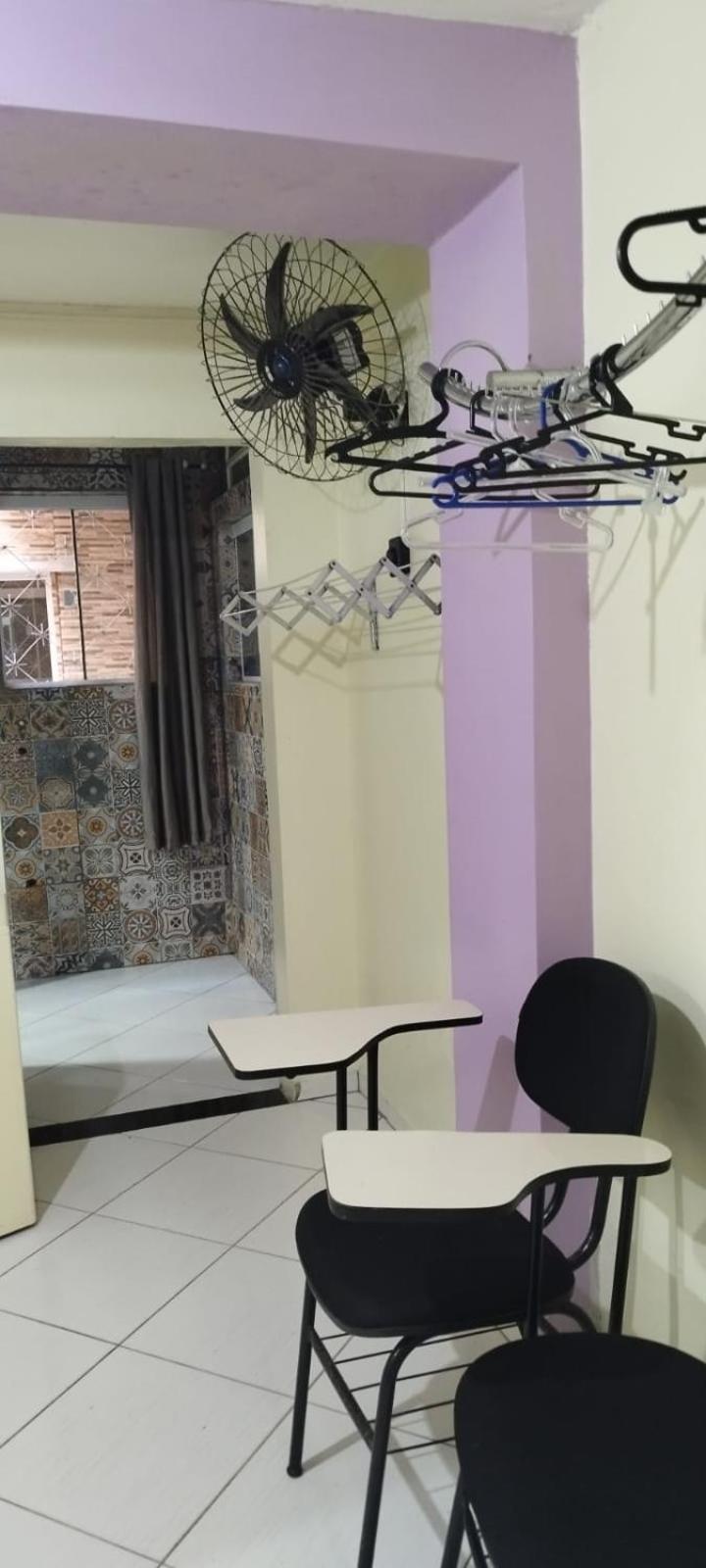 Hostel Em Brusque - Para Quem Busca Economia - Otima Localizacao Екстер'єр фото